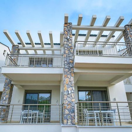 Athina Palace Luxurious Appartments Potos Luaran gambar