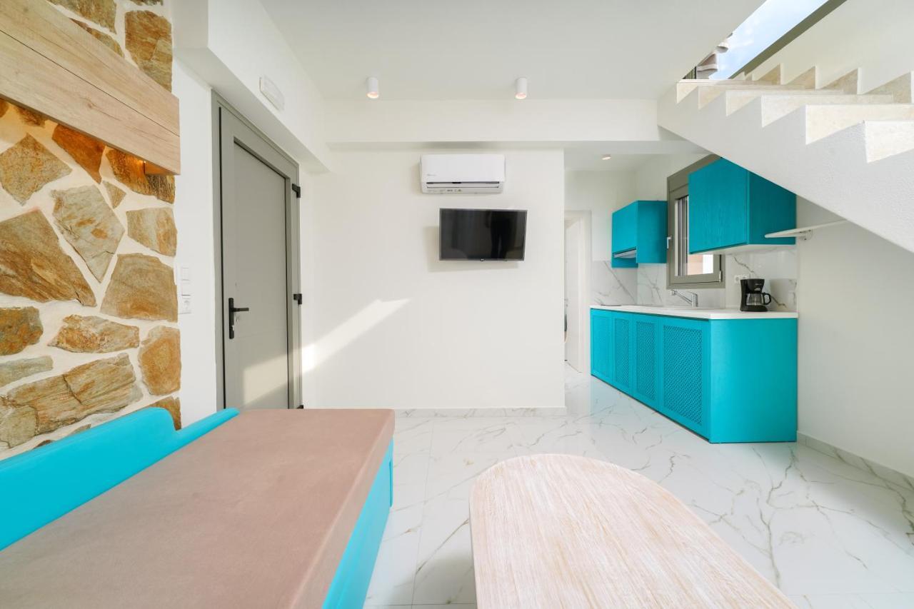 Athina Palace Luxurious Appartments Potos Luaran gambar