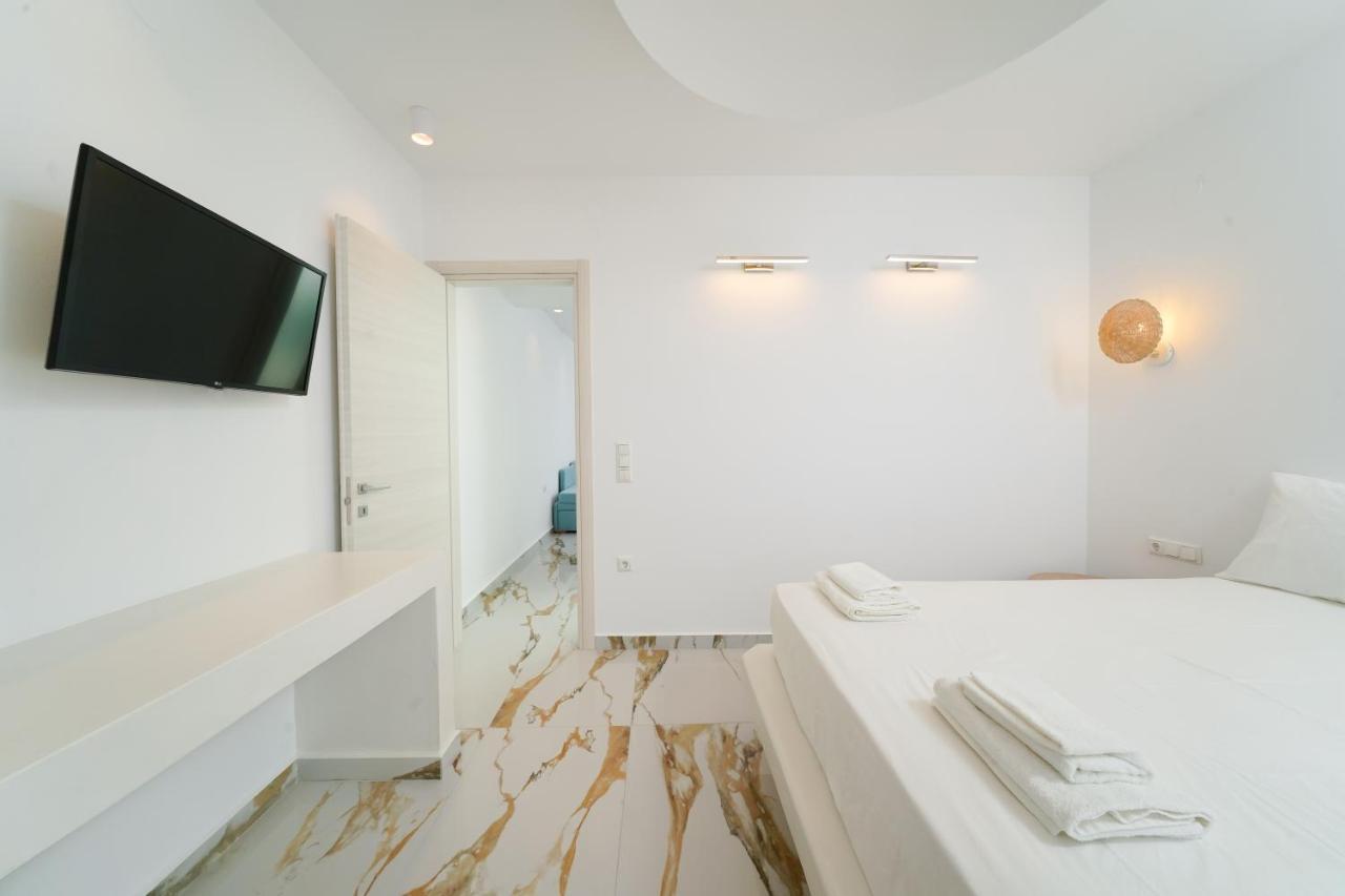 Athina Palace Luxurious Appartments Potos Luaran gambar