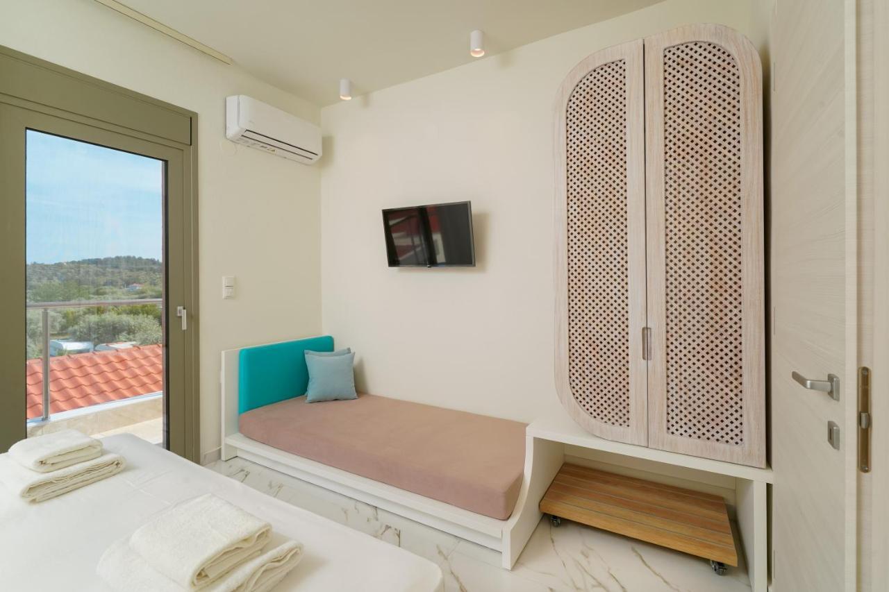 Athina Palace Luxurious Appartments Potos Luaran gambar